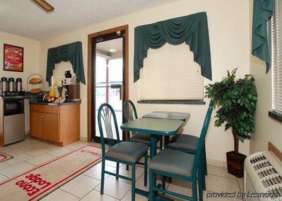 Econo Lodge Elkhart Restaurant billede