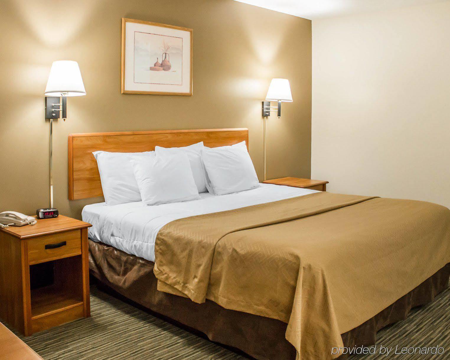 Econo Lodge Elkhart Eksteriør billede